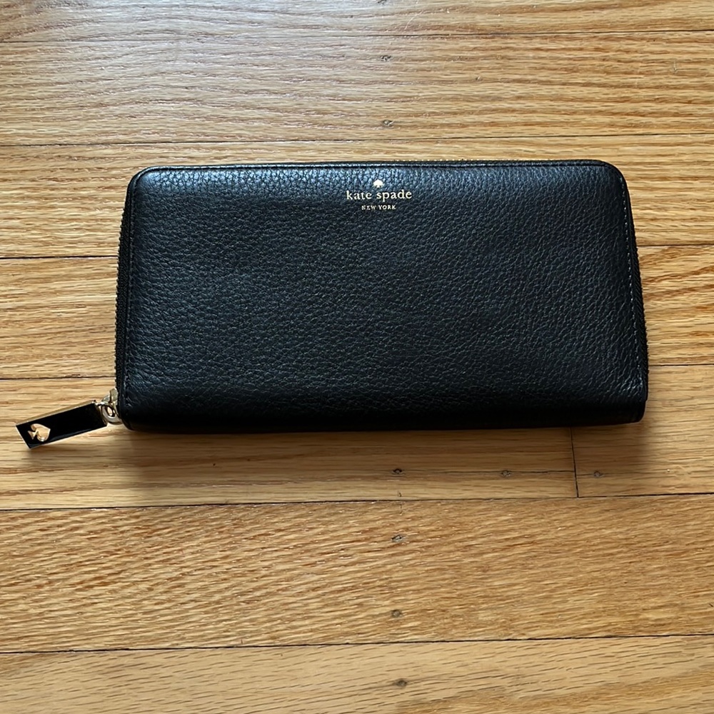 Kate Spade New York Wallet